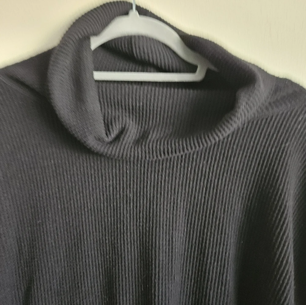 Time & True Waffle Knit Plus Size Cowl Neck Long Sleeve Top Size 16/18